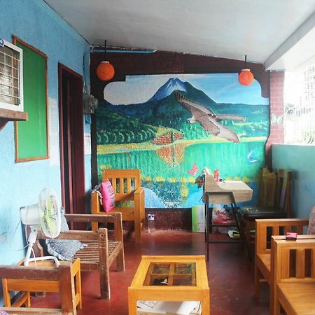 J'S Backpackers Hostel Davao Экстерьер фото