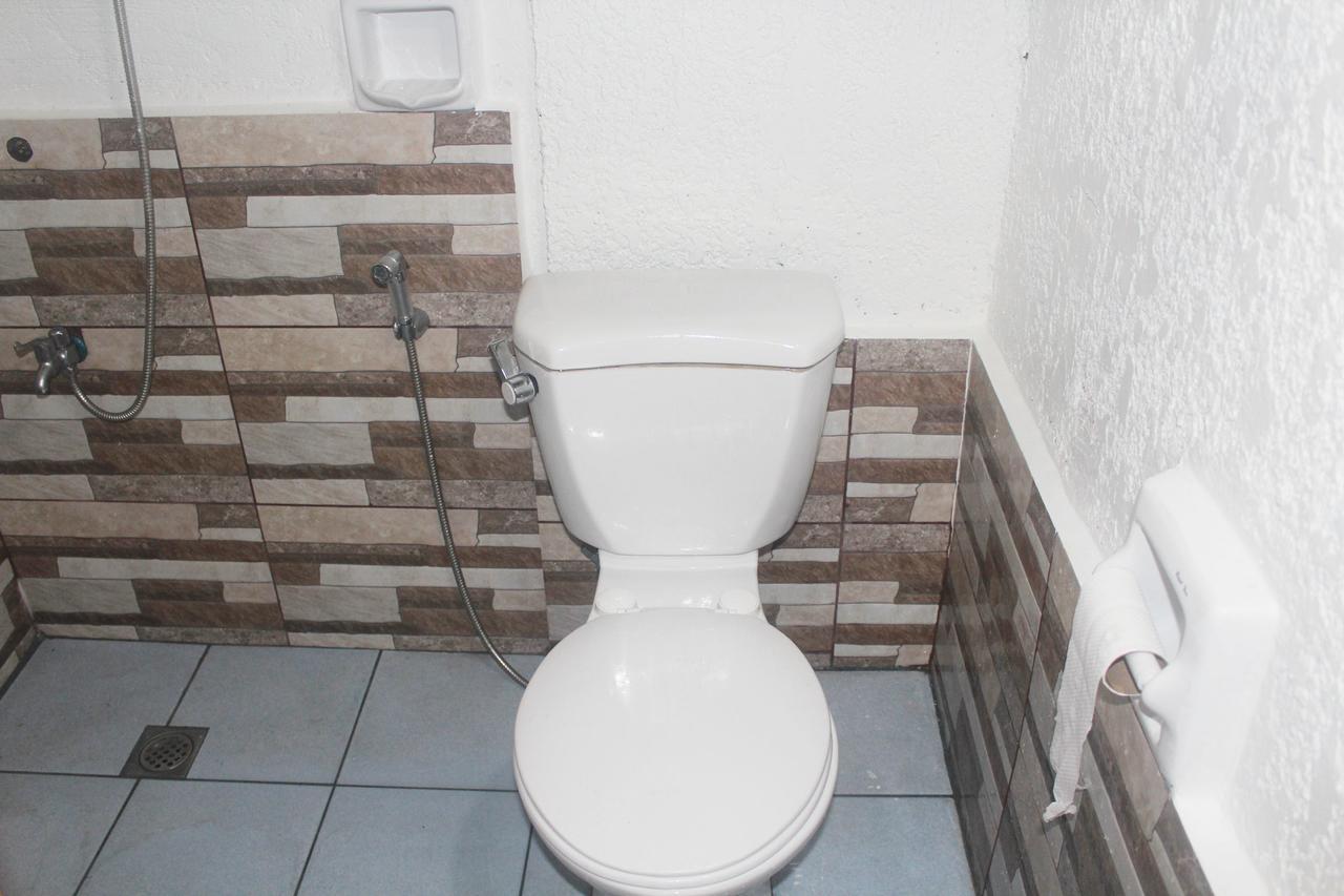 J'S Backpackers Hostel Davao Экстерьер фото